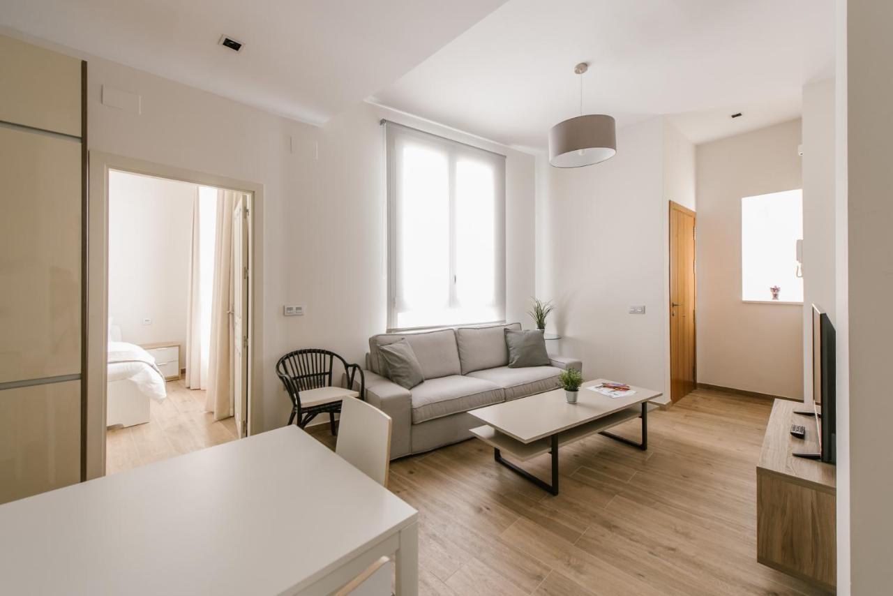 Appartement T1, Tirso De Molina, Luminoso Y Tranquilo Sevilla